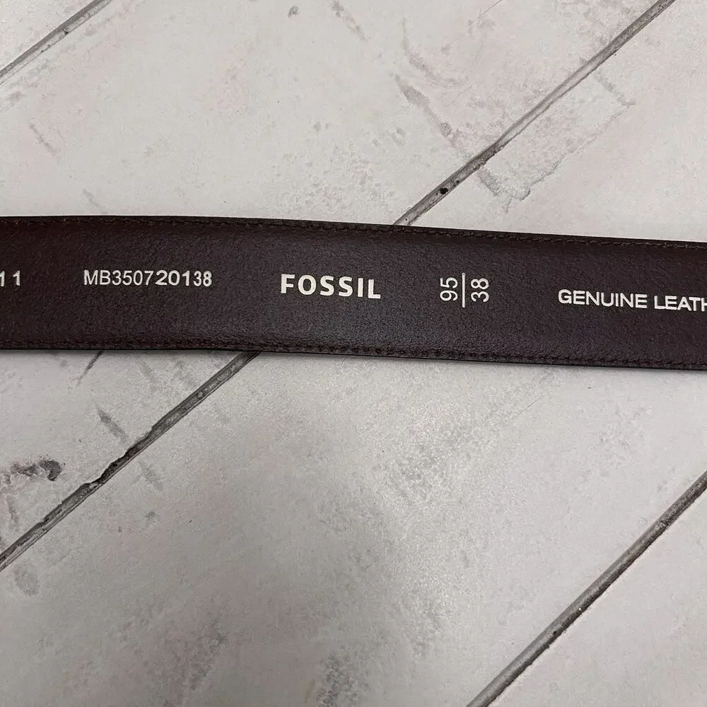 mens fossil belt Size 38